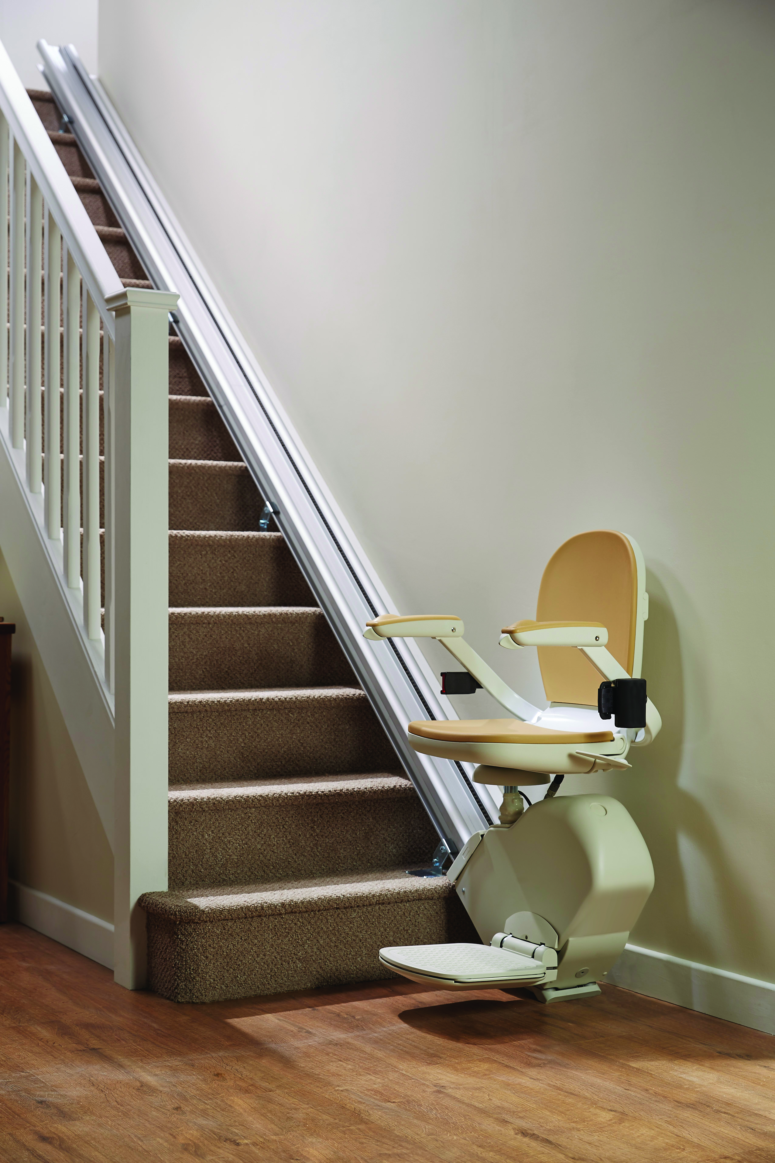 Acorn Stairlifts | Acorn Stairlift Installation | Call Skylink Stairlifts on 0800 177 7266